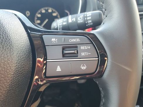 New 2025 Honda Pilot Touring image 33