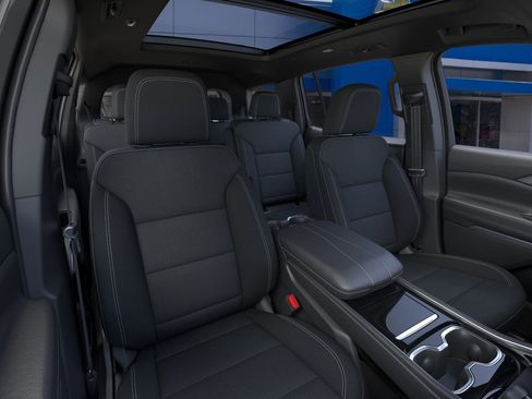 New 2026 Chevrolet Traverse LT w/ Enhanced Driving Package image 16