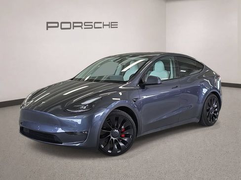 Used 2023 Tesla Model Y Performance AWD/4WD image 1