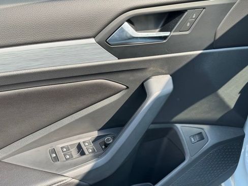 New 2025 Volkswagen Jetta Sport image 30