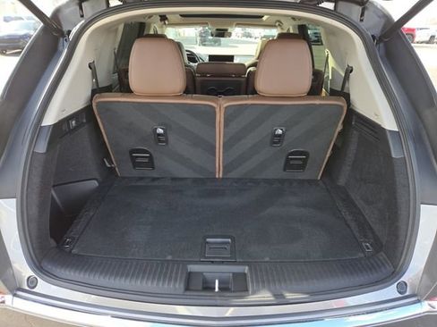 Used 2023 Acura MDX SH-AWD w/ Technology Package image 27