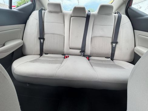 Used 2025 Nissan Altima 2.5 SV FWD image 32