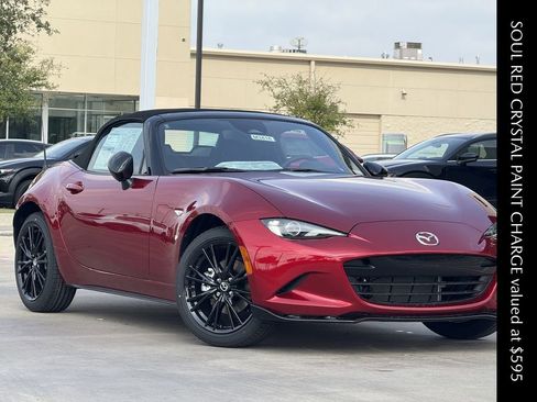 New 2025 MAZDA MX-5 Miata Club image 2