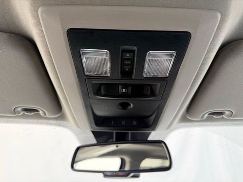 Used 2018 RAM 3500 SLT w/ Luxury Group image 41