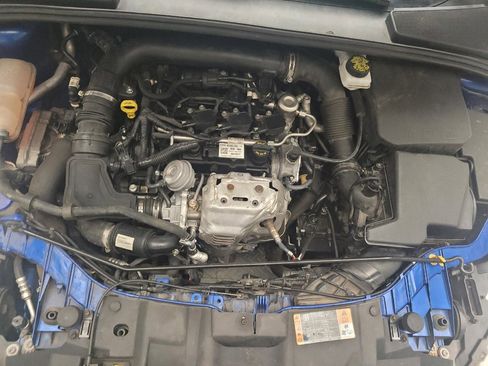 Used 2018 Ford Focus SE w/ Cold Weather Package FWD image 30