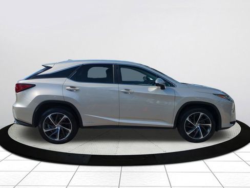 Used 2017 Lexus RX 450h AWD image 2