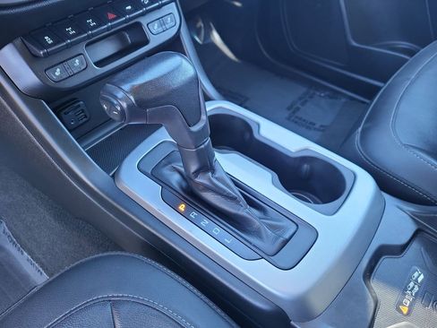 Used 2021 Chevrolet Colorado ZR2 w/ Colorado ZR2 Bison Edition image 20