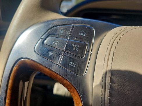 Used 2015 Mercedes-Benz S 550 4MATIC Sedan image 22