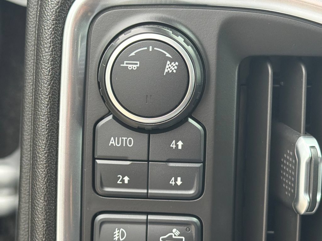 Certified 2019 Chevrolet Silverado 1500 RST AWD/4WD image 22