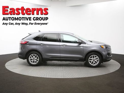 Used 2023 Ford Edge SEL image 43