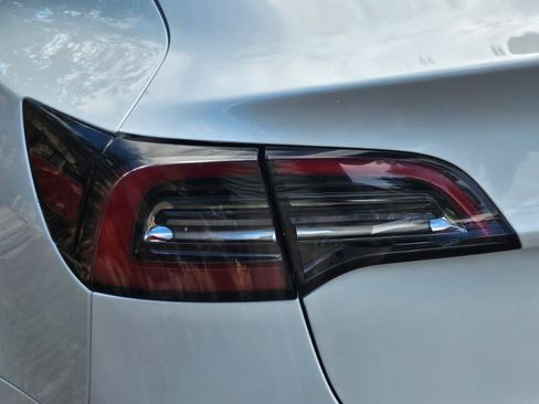 Used 2023 Tesla Model 3 Standard Range RWD image 27