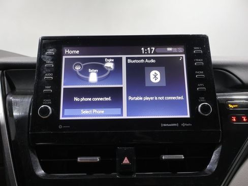 Used 2022 Toyota Camry XLE w/ Cold Weather Package FWD image 24