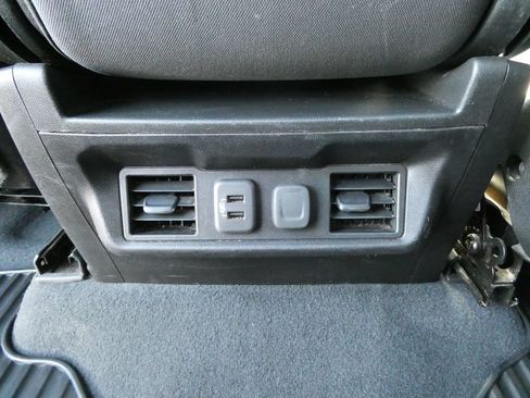 Certified 2021 Chevrolet Silverado 1500 RST w/ Z71 Off-Road Package AWD/4WD image 17