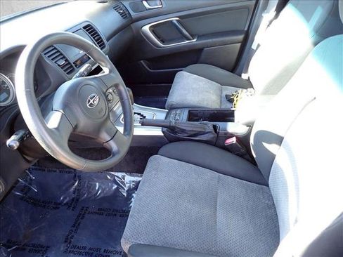 Used 2005 Subaru Outback 2.5i image 10