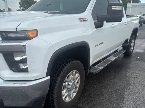 Used 2023 Chevrolet Silverado 2500 LT w/ Convenience Package AWD/4WD image 1