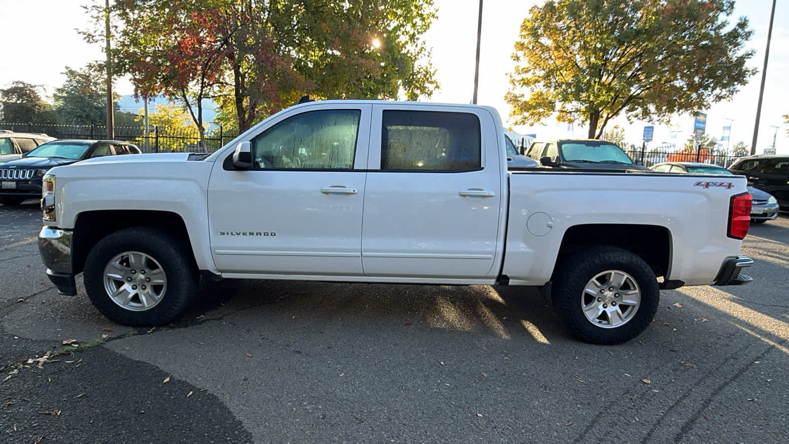Used 2017 Chevrolet Silverado 1500 LT w/ All Star Edition AWD/4WD image 8