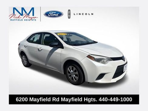 Used 2014 Toyota Corolla LE FWD image 1