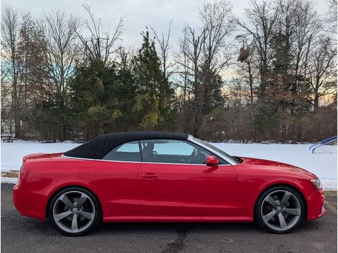 Used 2014 Audi RS 5 Cabriolet image 15
