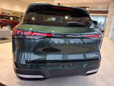 New 2026 INFINITI QX60 Luxe w/ Cargo Package image 4