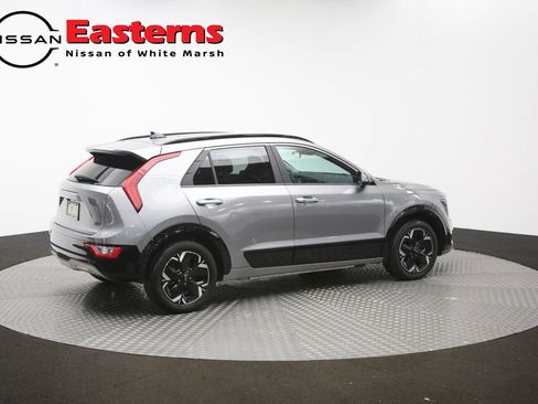 Used 2024 Kia Niro Wind w/ Wind Preserve Package FWD image 38