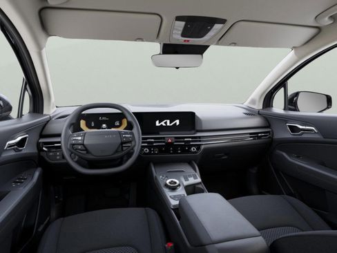 New 2026 Kia Sportage LX image 13