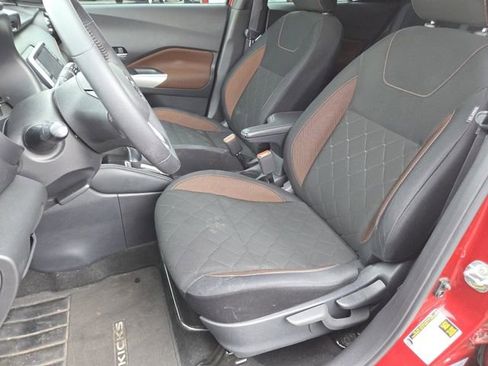 Used 2020 Nissan Kicks SR FWD image 28