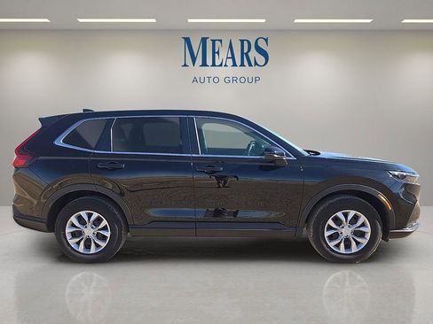 Used 2025 Honda CR-V LX image 6