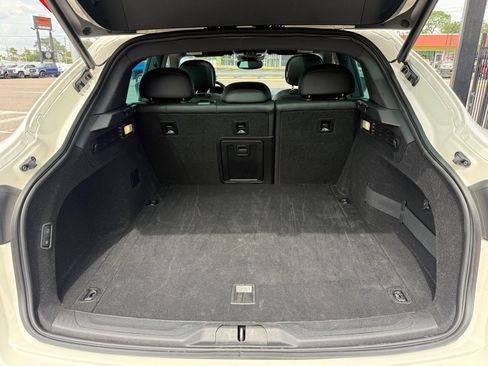 Used 2023 Maserati Levante Modena image 19