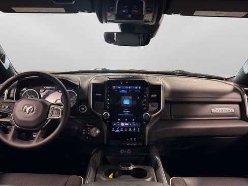Used 2026 RAM 1500 Laramie AWD/4WD image 22