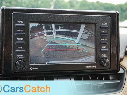 Used 2021 Toyota RAV4 XLE FWD image 30