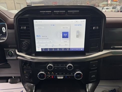 Used 2023 Ford F150 Lariat w/ Equipment Group 502A High image 19