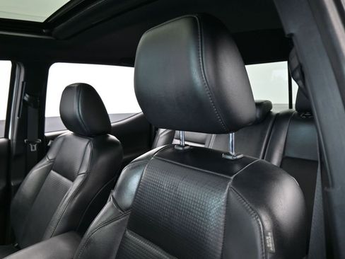 Used 2021 Toyota Tacoma image 17