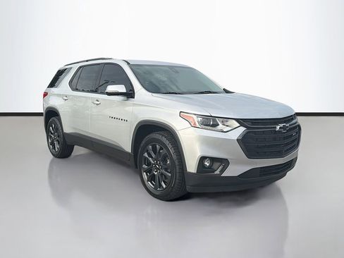 Used 2021 Chevrolet Traverse RS image 1