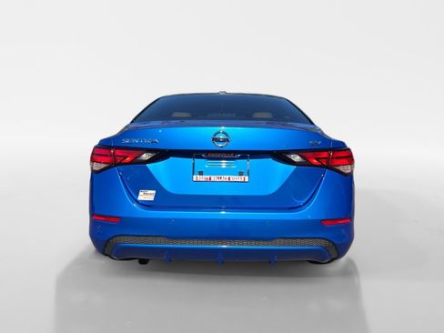 Used 2023 Nissan Sentra SV w/ SV Premium Package image 5