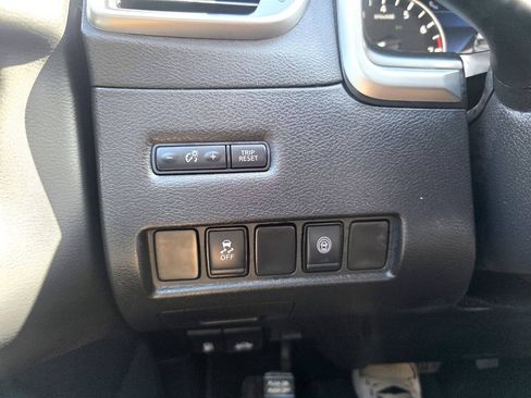 Used 2020 Nissan Murano SV AWD/4WD image 14