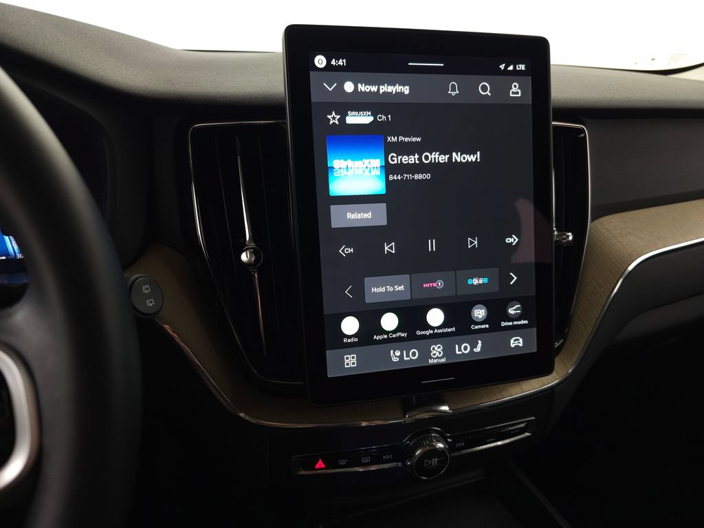 Certified 2026 Volvo XC60 B5 Plus AWD/4WD image 24