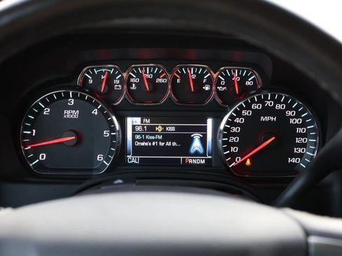 Used 2016 Chevrolet Suburban LTZ image 20