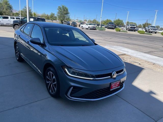 Used 2025 Volkswagen Jetta S FWD image 5