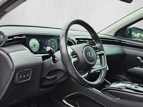 Certified 2024 Hyundai Tucson Limited image 10