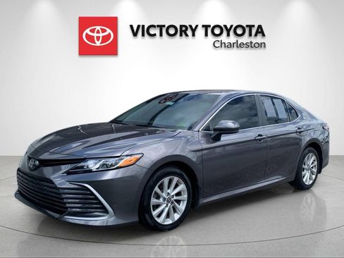 Used 2023 Toyota Camry LE AWD/4WD image 1