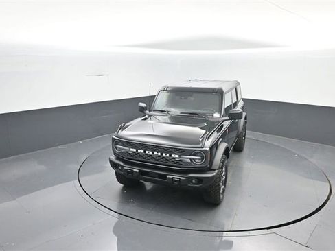 New 2025 Ford Bronco Badlands image 20