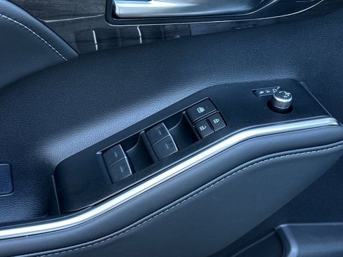New 2026 Toyota Highlander Limited AWD/4WD image 13