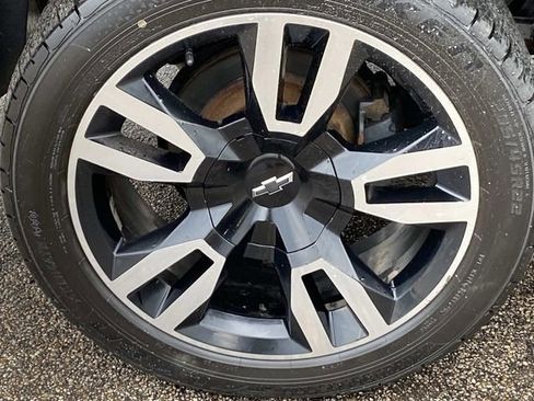 Used 2019 Chevrolet Tahoe Premier AWD/4WD image 31