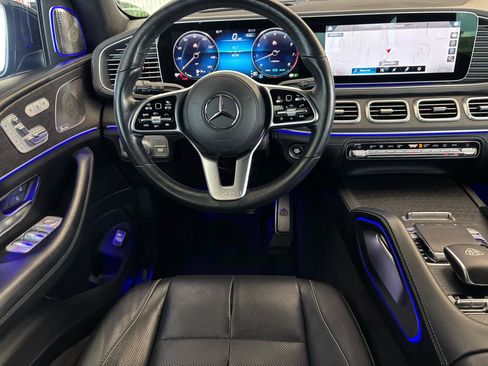 Used 2023 Mercedes-Benz Maybach GLS 600 4MATIC image 15