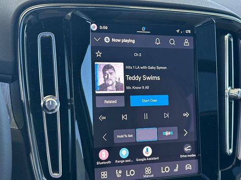 New 2026 Volvo EX40 Plus AWD/4WD image 18