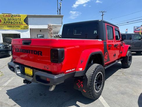 Used 2022 Jeep Gladiator Sport AWD/4WD image 6