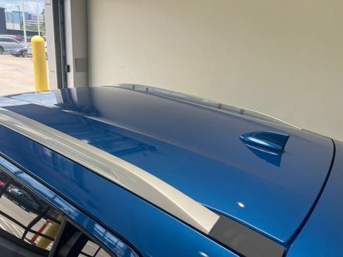 Used 2024 Nissan Kicks SV FWD image 10