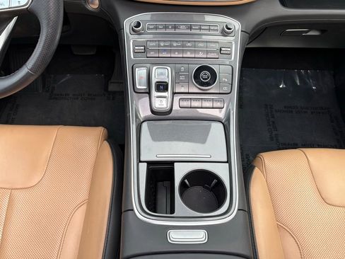 Used 2023 Hyundai Santa Fe Calligraphy FWD image 21