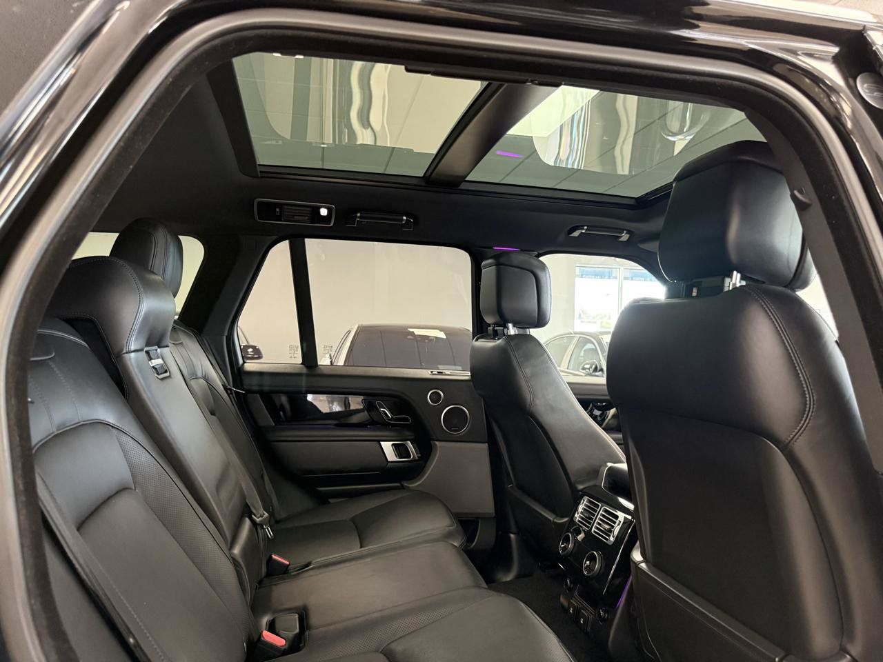 Used 2021 Land Rover Range Rover Westminster Edition AWD/4WD image 28
