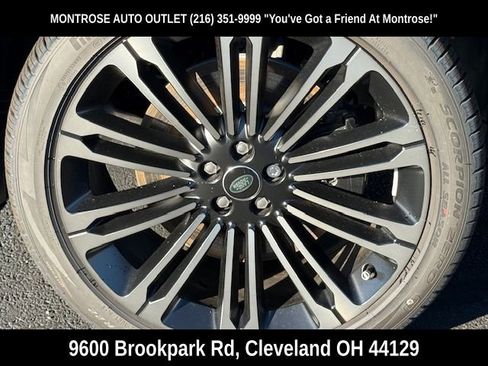 New 2026 Land Rover Range Rover Velar Dynamic SE image 10